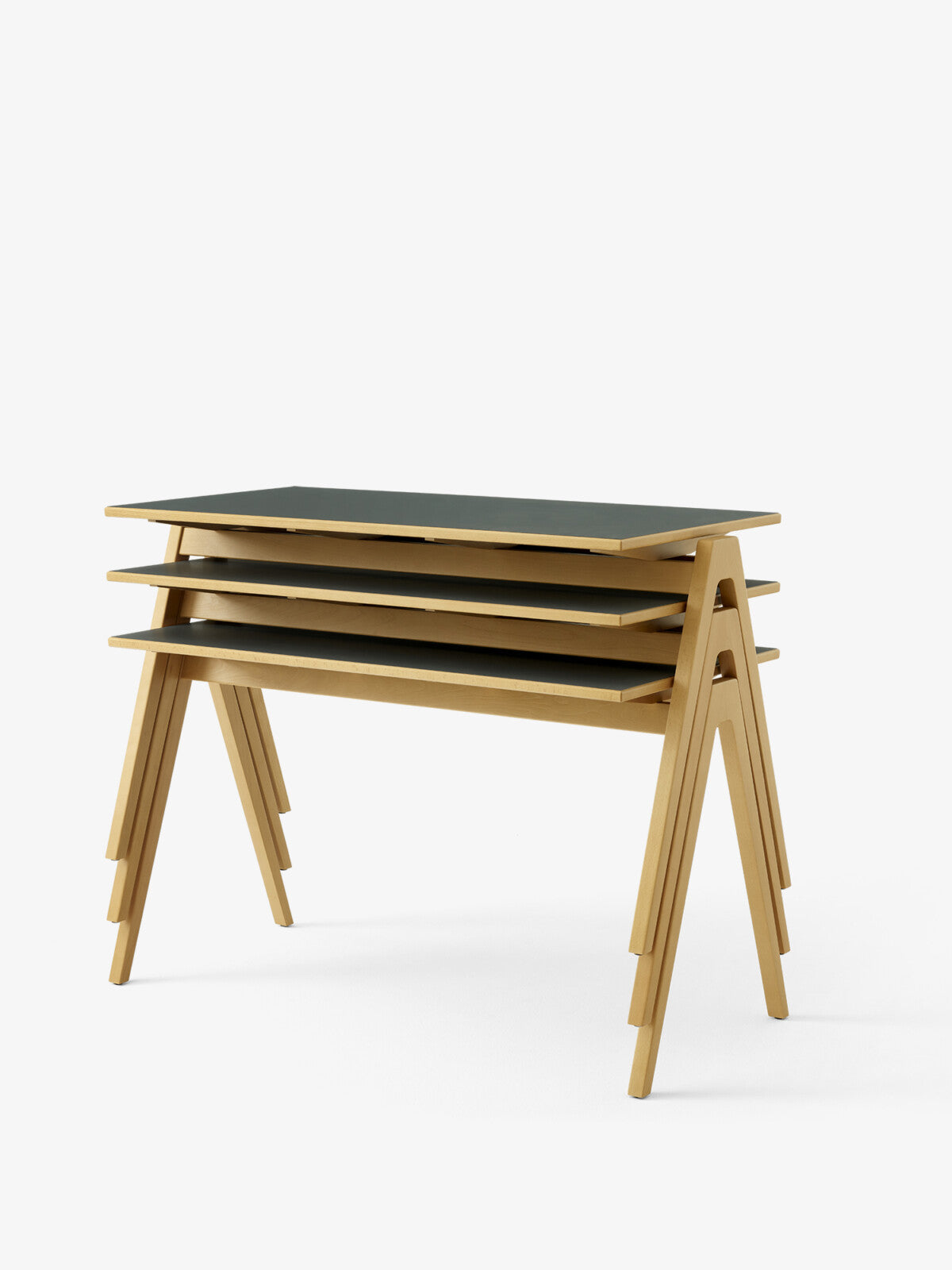 Daystak Table <sup style="font-size:12px;"> RD2 </sup>